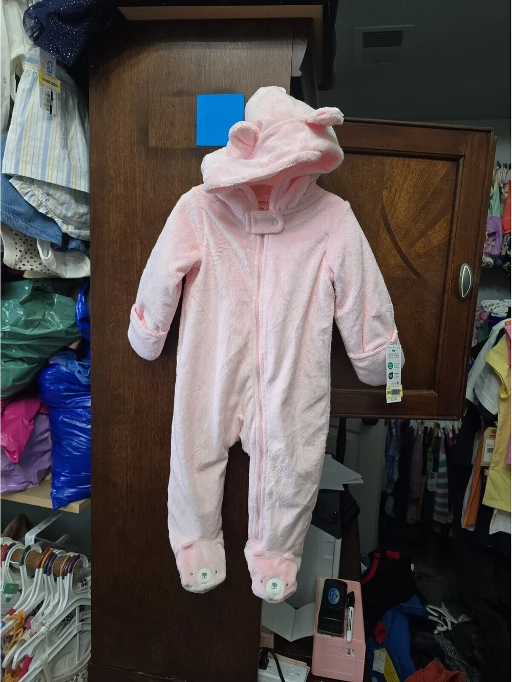 9m brand new baby snow bib from carter.Item 3G2